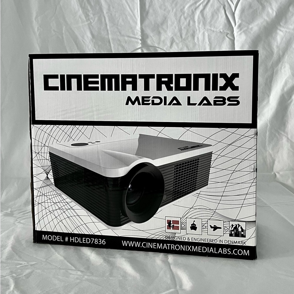 BRAND NEW Cinematronix Media Labs HD LED Projector